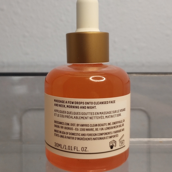Biossance Squalane + Vitamin C Rose Oil 30ml - Picture 4 of 6